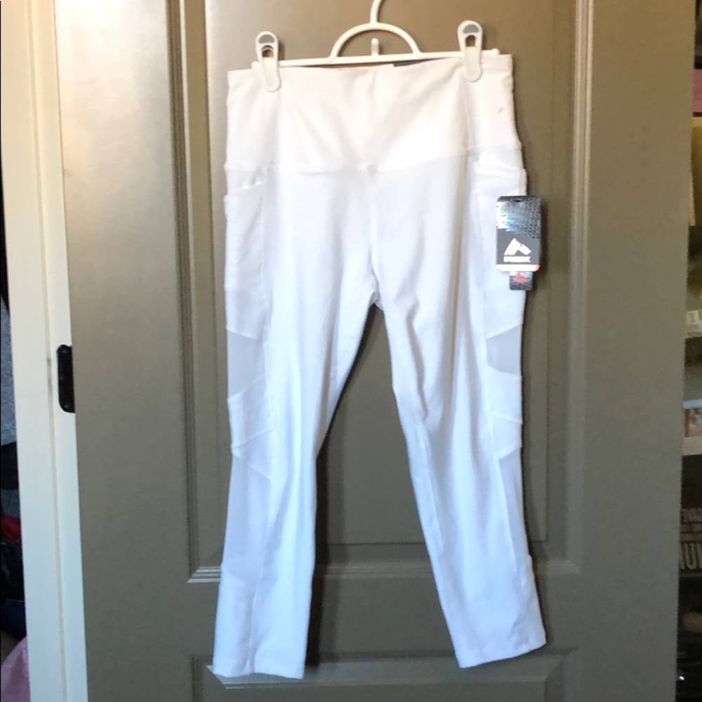 RBX White Calf Length Workout Leggings (M)